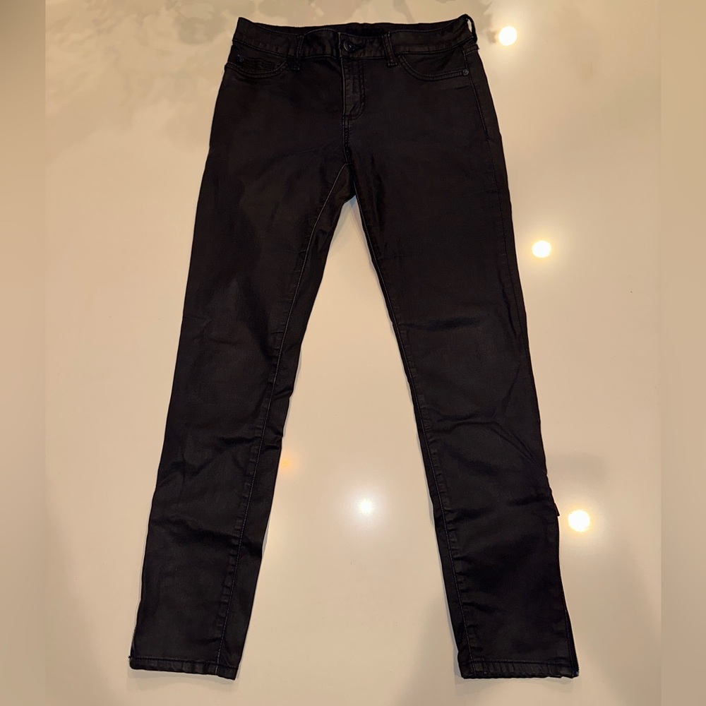 DL1061 waxed denim